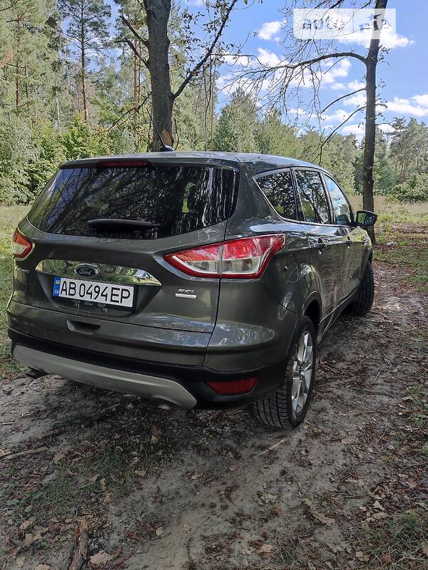 Внедорожник / Кроссовер Ford Escape 2012 в Виннице