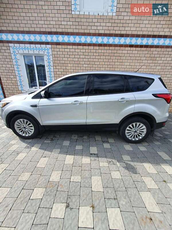 Универсал Ford Escape 2019 в Бучаче