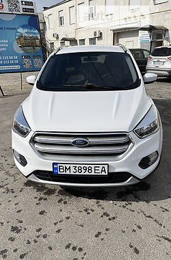 Внедорожник / Кроссовер Ford Escape 2017 в Сумах