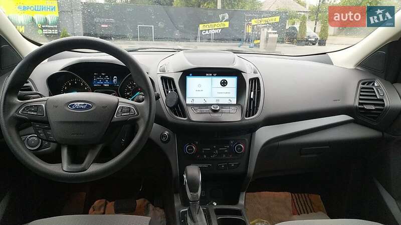 Внедорожник / Кроссовер Ford Escape 2019 в Краматорске