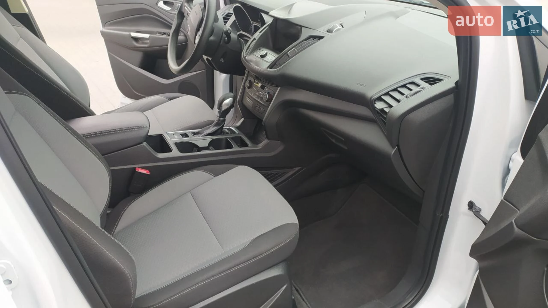 2019 Ford Escape - мініатюра 10