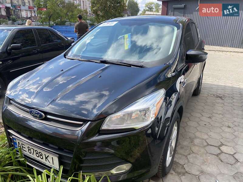 Внедорожник / Кроссовер Ford Escape 2015 в Новомосковске