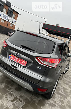 Позашляховик / Кросовер Ford Escape 2013 в Тернополі