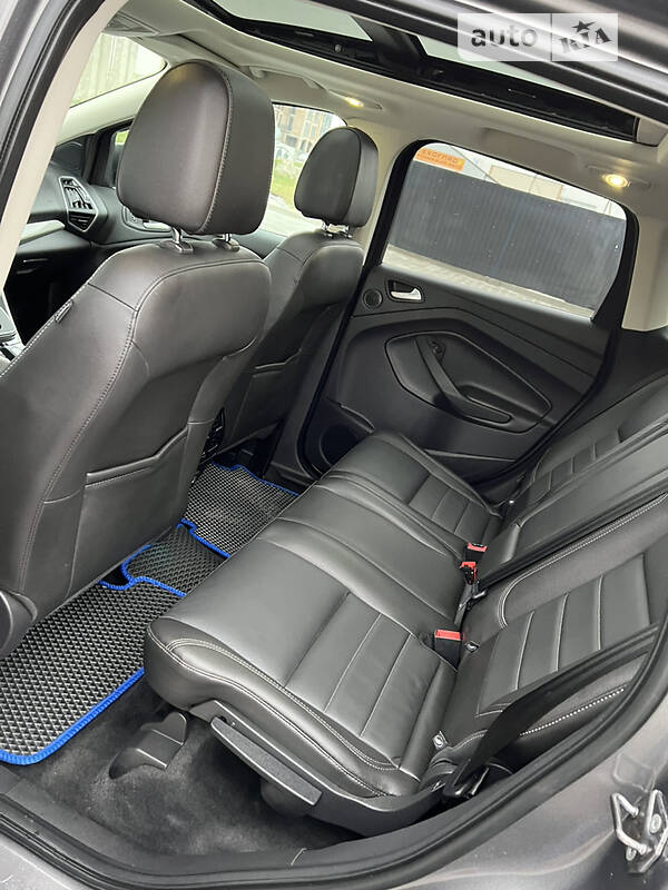 Внедорожник / Кроссовер Ford Escape 2013 в Тернополе