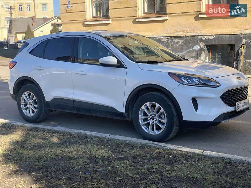 Внедорожник / Кроссовер Ford Escape 2020 в Львове