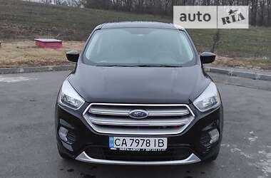 Позашляховик / Кросовер Ford Escape 2017 в Золотоноші