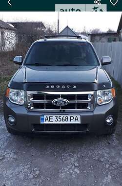 Внедорожник / Кроссовер Ford Escape 2012 в 