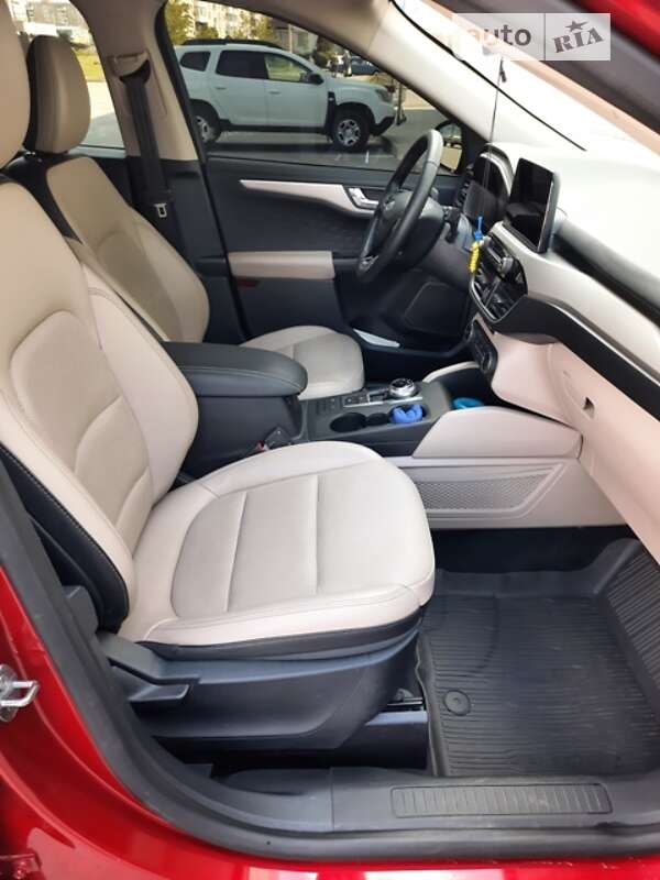 Внедорожник / Кроссовер Ford Escape 2020 в Запорожье