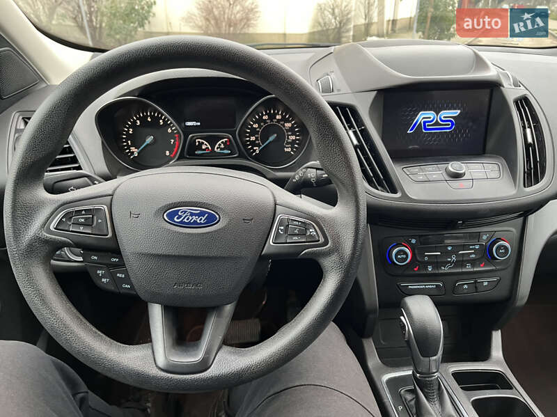 Позашляховик / Кросовер Ford Escape 2019 в Львові