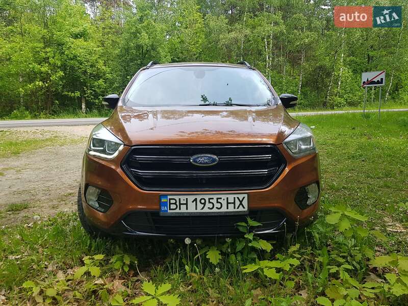 Позашляховик / Кросовер Ford Escape 2016 в Одесі