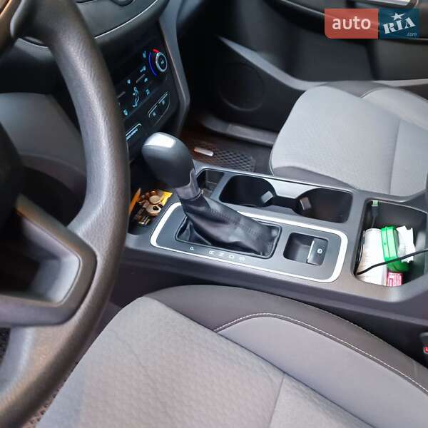 Позашляховик / Кросовер Ford Escape 2016 в Чернігові