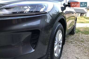 Позашляховик / Кросовер Ford Escape 2020 в Тернополі