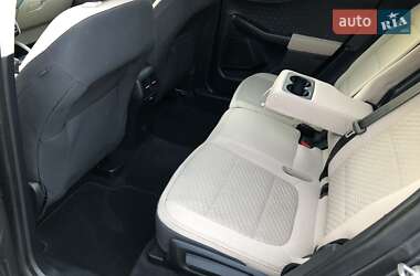 Позашляховик / Кросовер Ford Escape 2020 в Тернополі