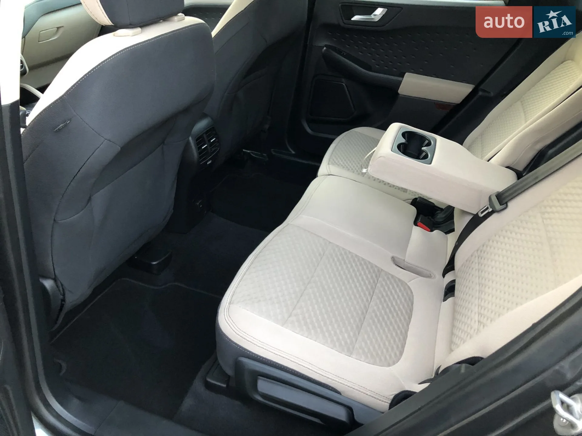 2020 Ford Escape - мініатюра 25