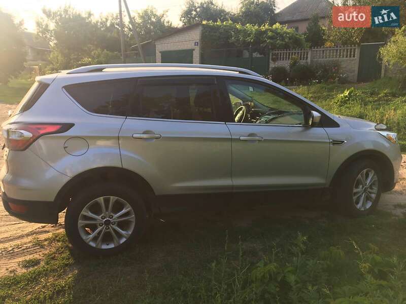 Внедорожник / Кроссовер Ford Escape 2017 в Харькове фото 4 Внедорожник / Кроссовер Ford Escape 2017 в Харькове