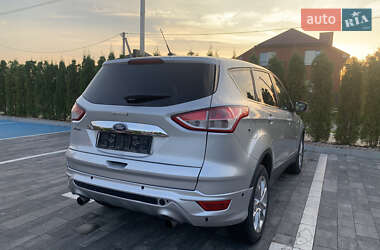 Внедорожник / Кроссовер Ford Escape 2012 в 