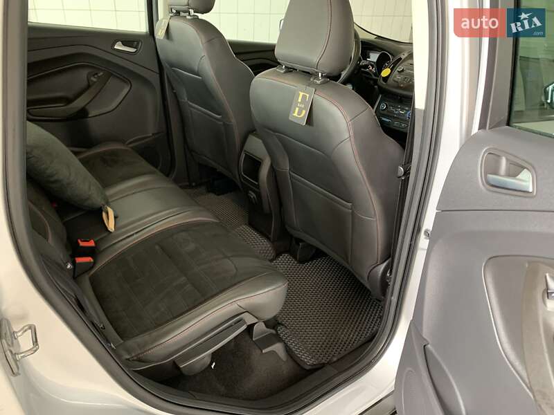 Внедорожник / Кроссовер Ford Escape 2017 в Киеве фото 5 Внедорожник / Кроссовер Ford Escape 2017 в Киеве