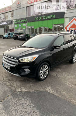 Внедорожник / Кроссовер Ford Escape 2016 в Днепре
