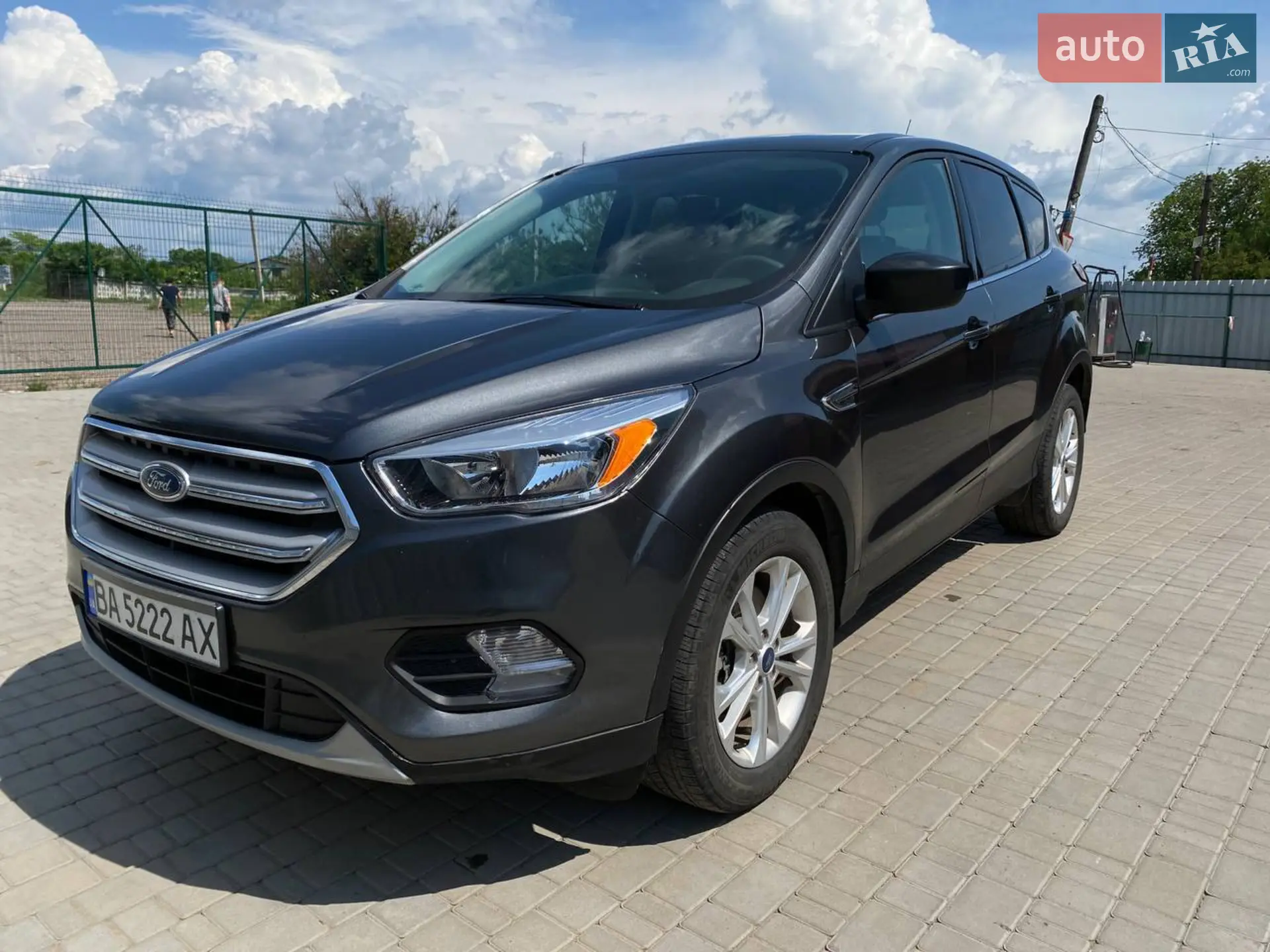 2019 Ford Escape - фото 1