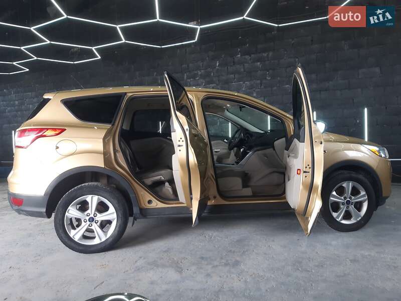 Ford Escape 2015