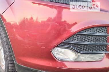 Внедорожник / Кроссовер Ford Escape 2016 в Червонограде