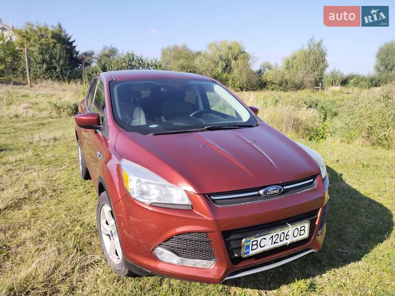 Внедорожник / Кроссовер Ford Escape 2016 в Шептицькому