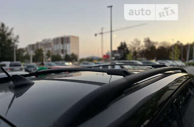 Внедорожник / Кроссовер Ford Escape 2019 в 