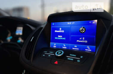 Внедорожник / Кроссовер Ford Escape 2019 в 