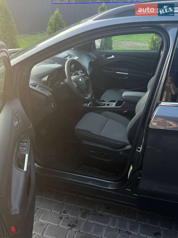 Внедорожник / Кроссовер Ford Escape 2017 в Фастове фото 2 Внедорожник / Кроссовер Ford Escape 2017 в Фастове