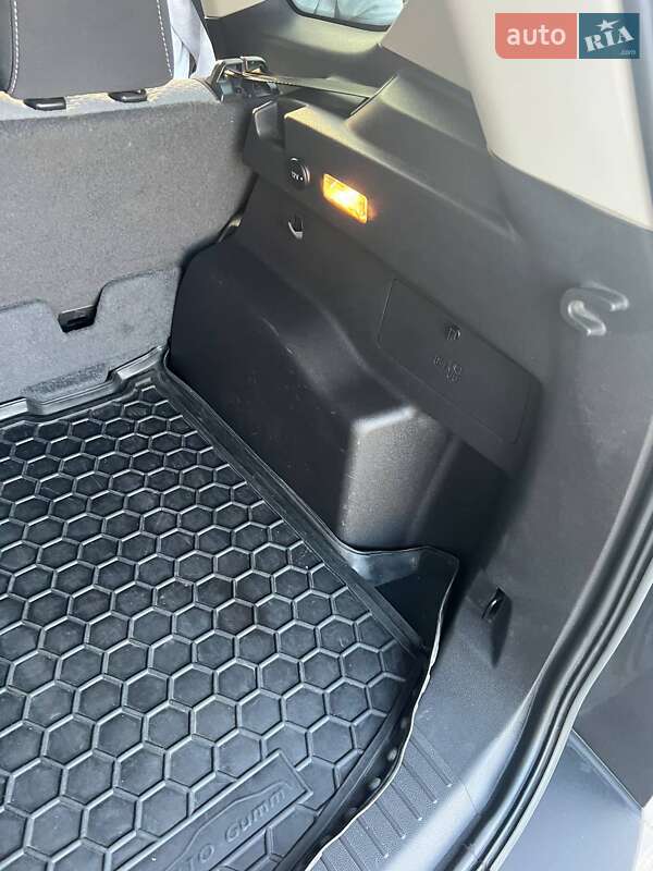 Внедорожник / Кроссовер Ford Escape 2017 в Фастове фото 7 Внедорожник / Кроссовер Ford Escape 2017 в Фастове