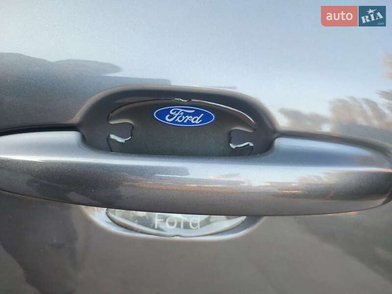 Позашляховик / Кросовер Ford Escape 2021 в Марганці
