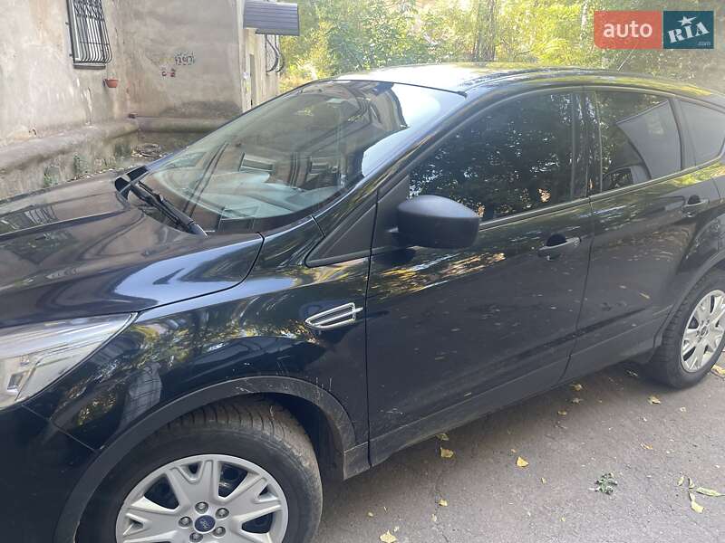 Внедорожник / Кроссовер Ford Escape 2012 в Кривом Роге