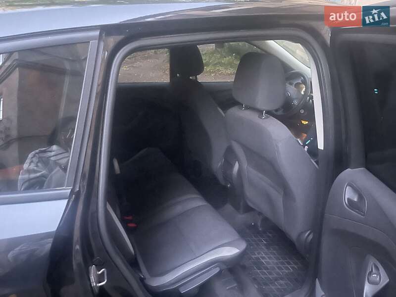 Внедорожник / Кроссовер Ford Escape 2012 в Кривом Роге