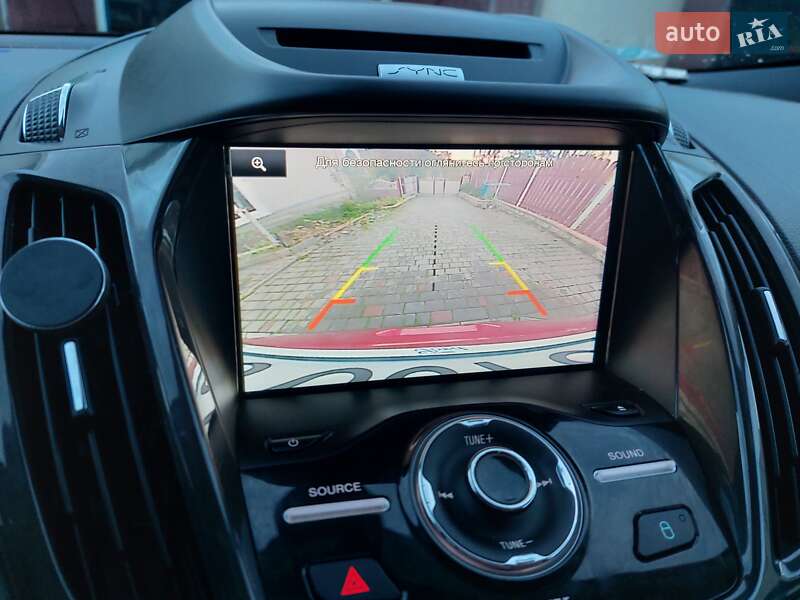 Внедорожник / Кроссовер Ford Escape 2015 в Шумске