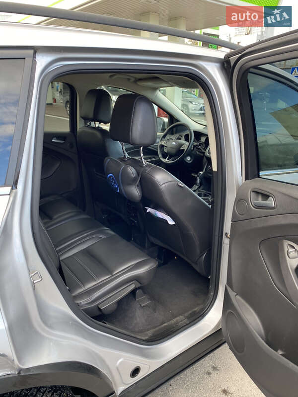 Внедорожник / Кроссовер Ford Escape 2016 в Киеве фото 7 Внедорожник / Кроссовер Ford Escape 2016 в Киеве