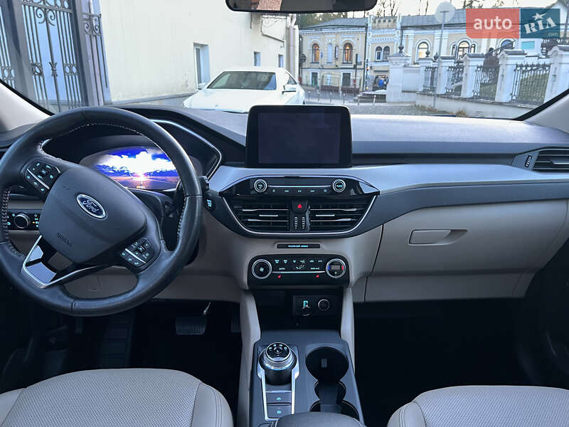 Внедорожник / Кроссовер Ford Escape 2020 в Днепре фото 18 Внедорожник / Кроссовер Ford Escape 2020 в Днепре