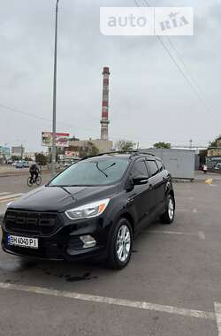 Позашляховик / Кросовер Ford Escape 2018 в Одесі