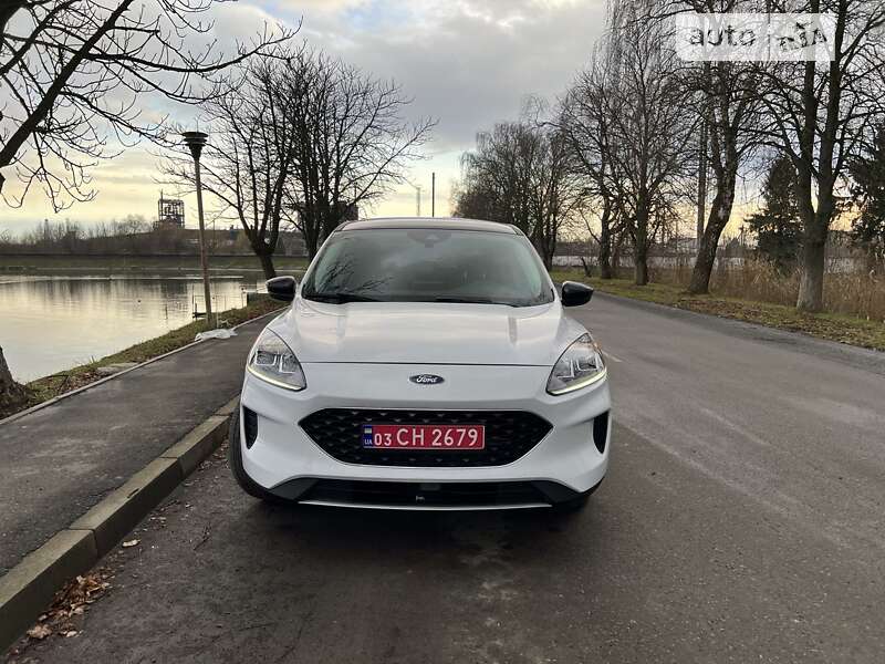 Внедорожник / Кроссовер Ford Escape 2022 в Рогатине