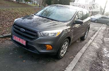 Позашляховик / Кросовер Ford Escape 2017 в Рівному