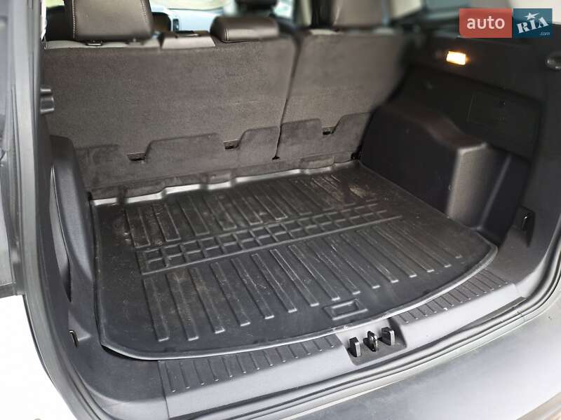 Внедорожник / Кроссовер Ford Escape 2018 в Черкассах