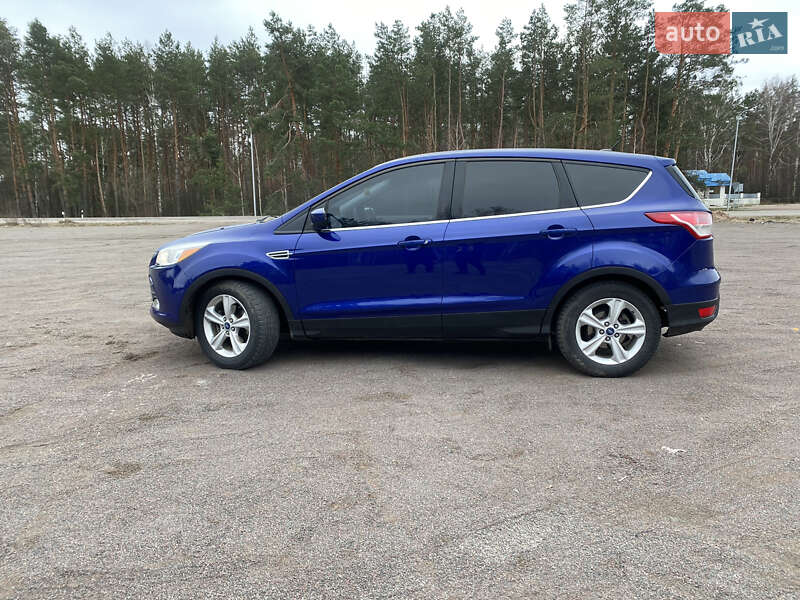 Позашляховик / Кросовер Ford Escape 2014 в Сарнах
