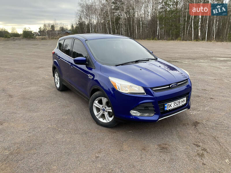 Позашляховик / Кросовер Ford Escape 2014 в Сарнах