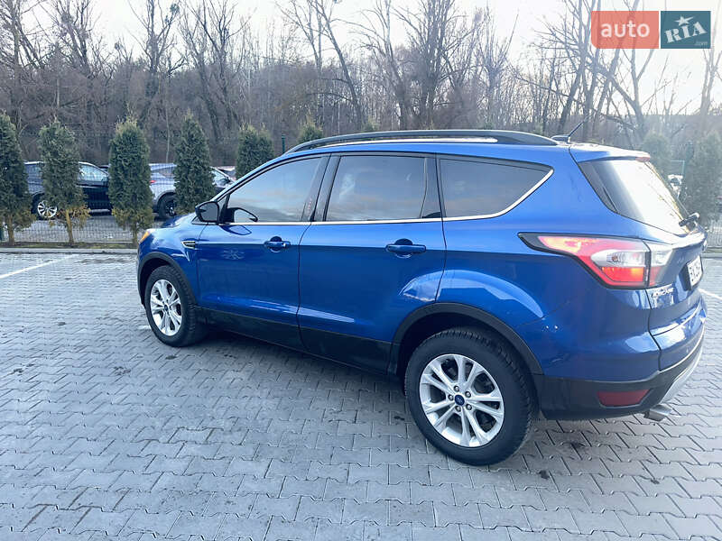Позашляховик / Кросовер Ford Escape 2018 в Хмельницькому