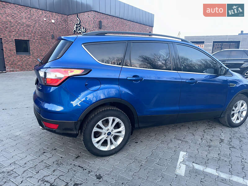 Позашляховик / Кросовер Ford Escape 2018 в Хмельницькому