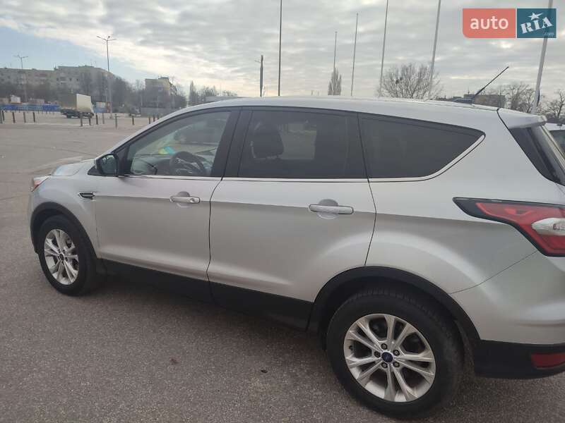 Внедорожник / Кроссовер Ford Escape 2016 в Харькове фото 3 Внедорожник / Кроссовер Ford Escape 2016 в Харькове