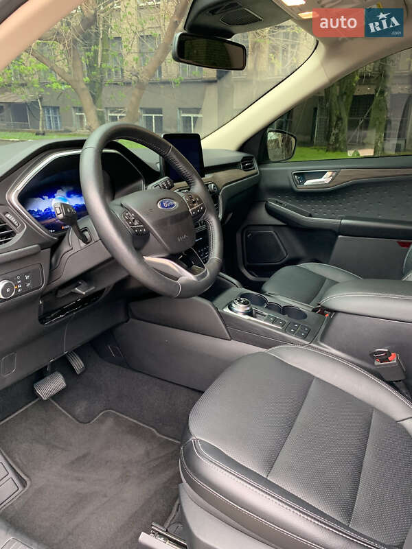 Внедорожник / Кроссовер Ford Escape 2019 в Запорожье