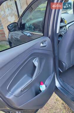 Внедорожник / Кроссовер Ford Escape 2018 в Хмельницком