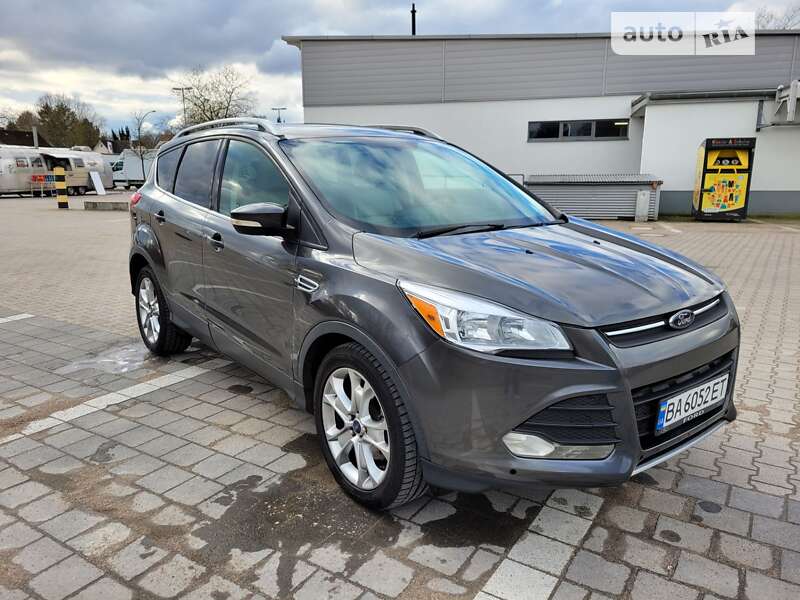 Внедорожник / Кроссовер Ford Escape 2014 в Кропивницком