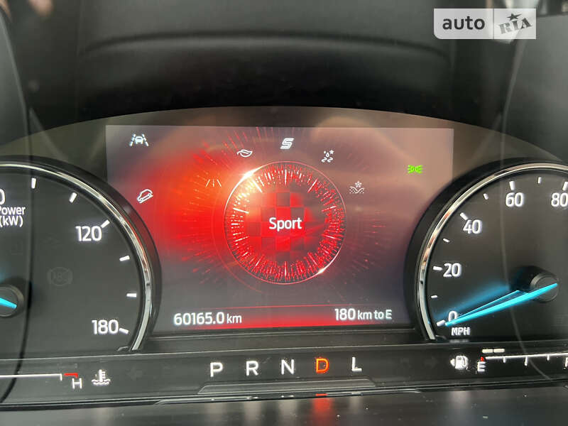 Внедорожник / Кроссовер Ford Escape 2021 в Стрые