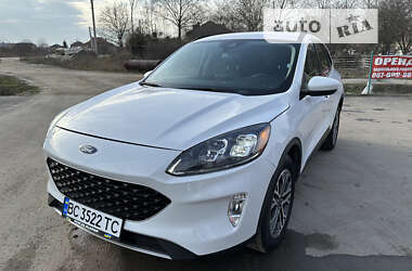 Позашляховик / Кросовер Ford Escape 2020 в Буську